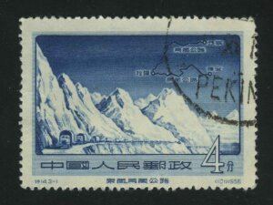 1956. КНР. Колонна грузовиков