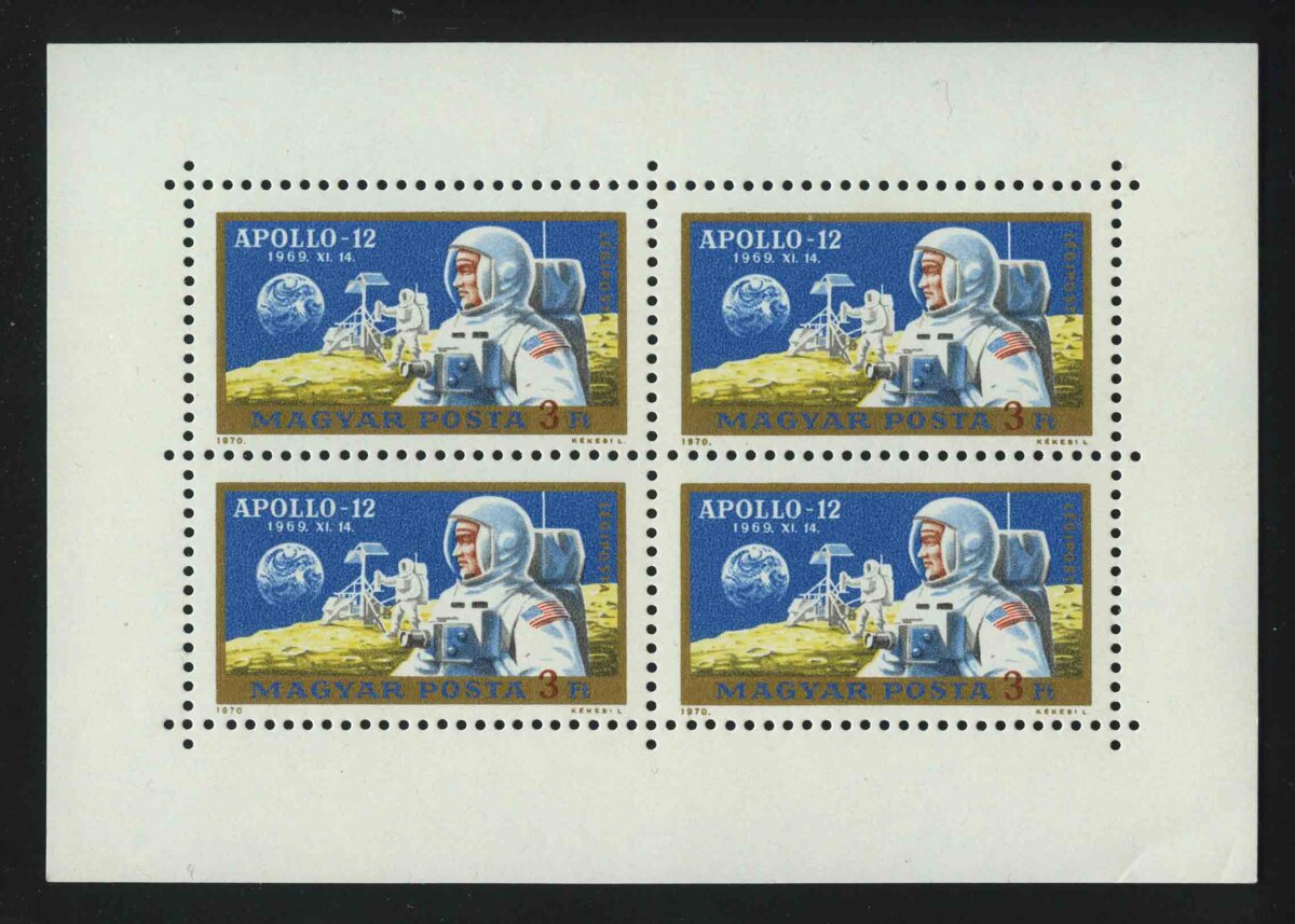 1970. Венгрия. Блок "Астронавты "Аполлона-12" на Луне"